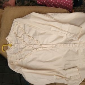 Paris ATELIER  Blouse w/ lace Size 4